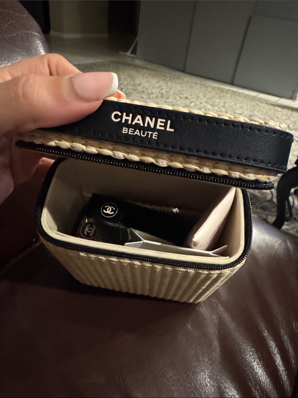 CHANEL Les Beiges Healthy Summer Essentials